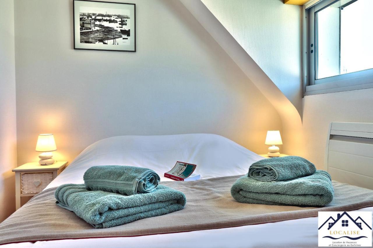 LocaLise - La Maison du pêcheur au Guilvinec - Chambres vue mer - A 20m de la mer située à la pointe de Men Meur - Tout à pied, plage, port, centre, commerces, marché - Wifi inclus - Linge de lit inclus - Jardin clos - En option , ménage et serviette Esterno foto