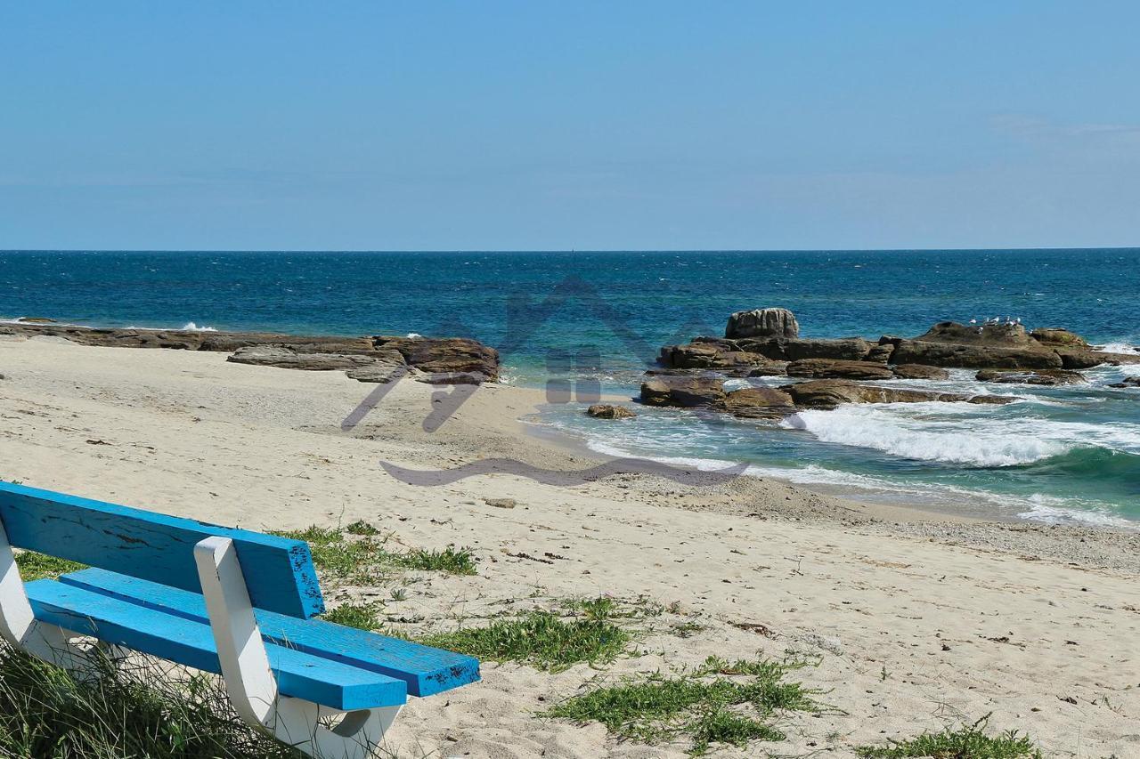 LocaLise - La Maison du pêcheur au Guilvinec - Chambres vue mer - A 20m de la mer située à la pointe de Men Meur - Tout à pied, plage, port, centre, commerces, marché - Wifi inclus - Linge de lit inclus - Jardin clos - En option , ménage et serviette Esterno foto